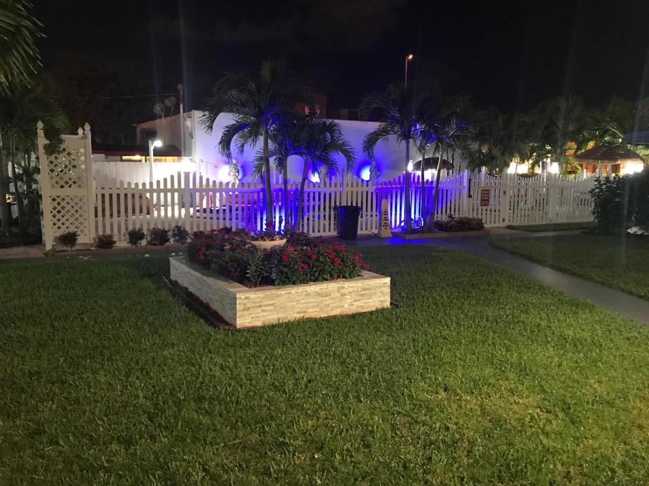 Bali Hai Motel Fort Lauderdale Exterior photo